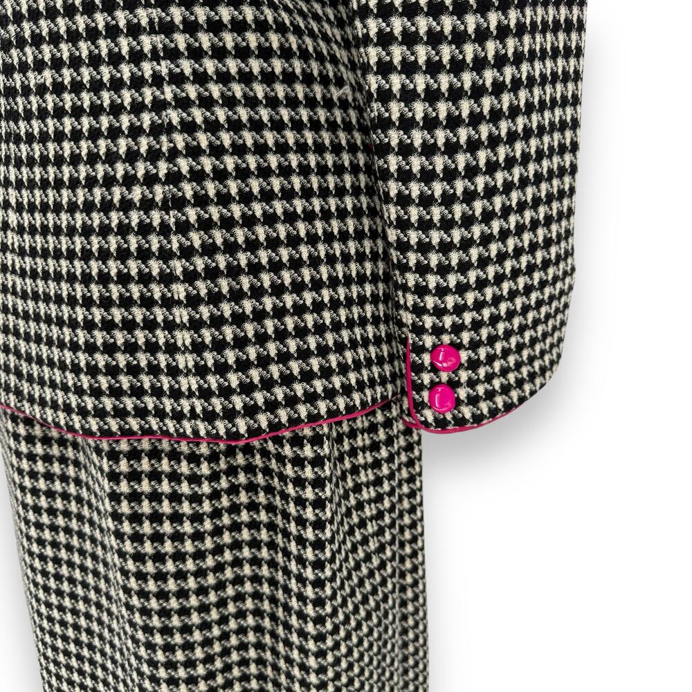 Vintage 1980s UNGARO Paris Houndstooth Blazer Skirt Set with Pink Trim, Size 6/8 - Picture 5 of 16